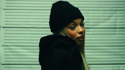 Left eye artist