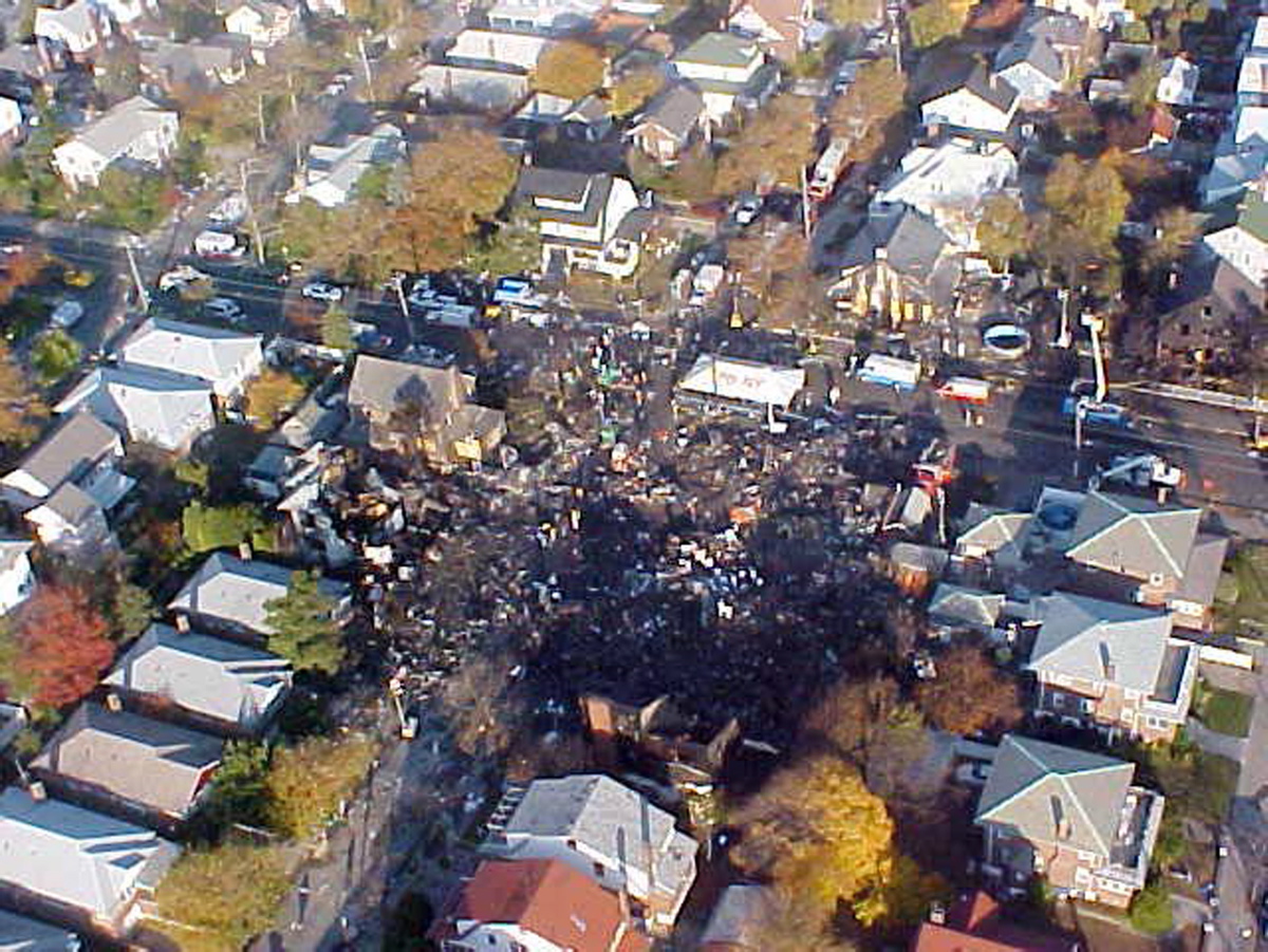 American airlines queens crash