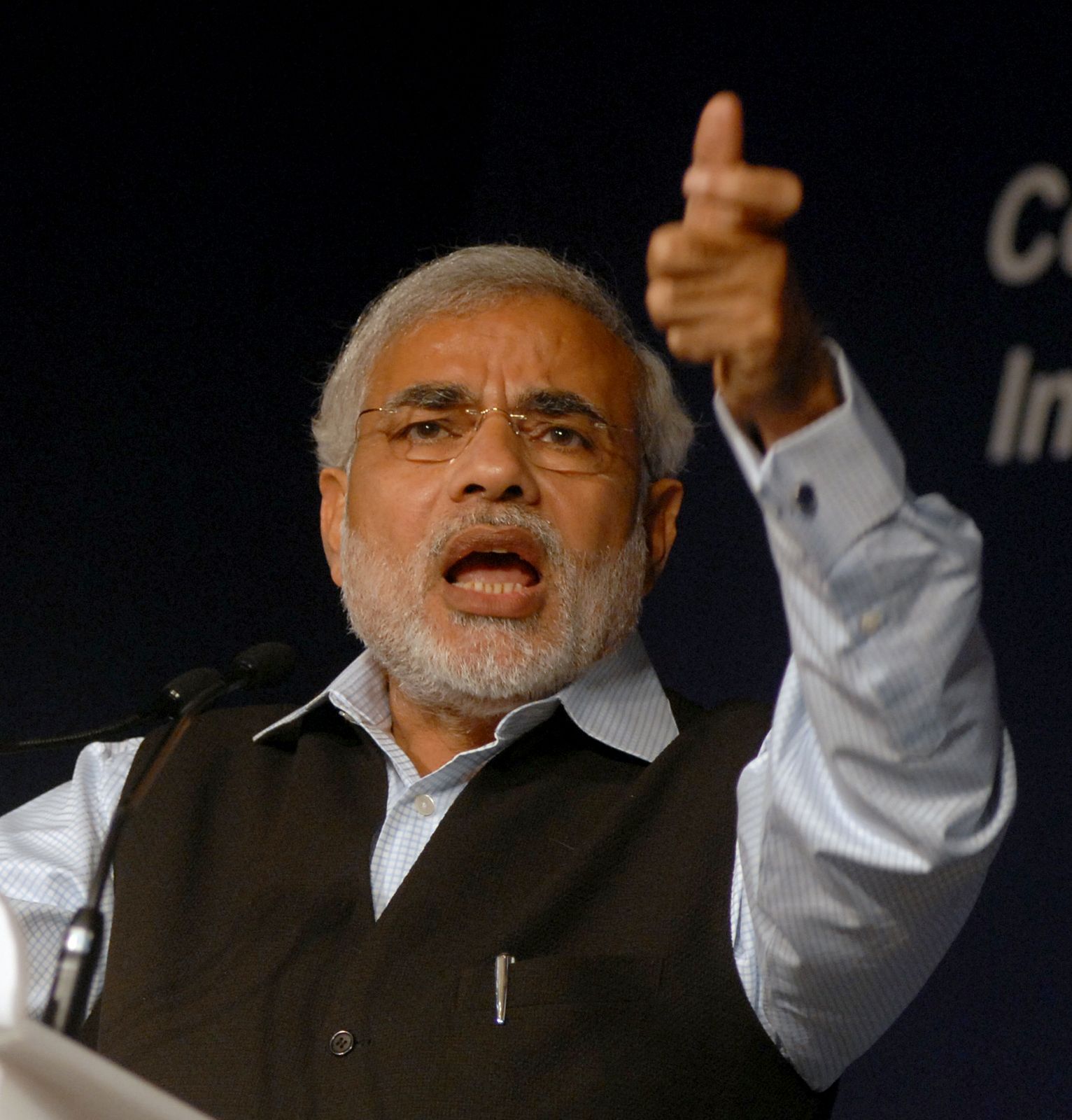 How old is narendra modi