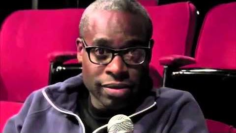 Phill lewis mugshot