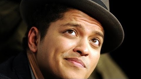 Was bruno mars born in hawaii