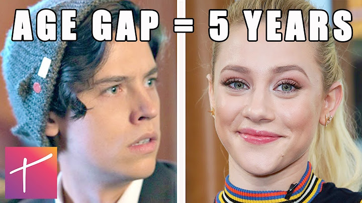 How old was kj apa when he started riverdale