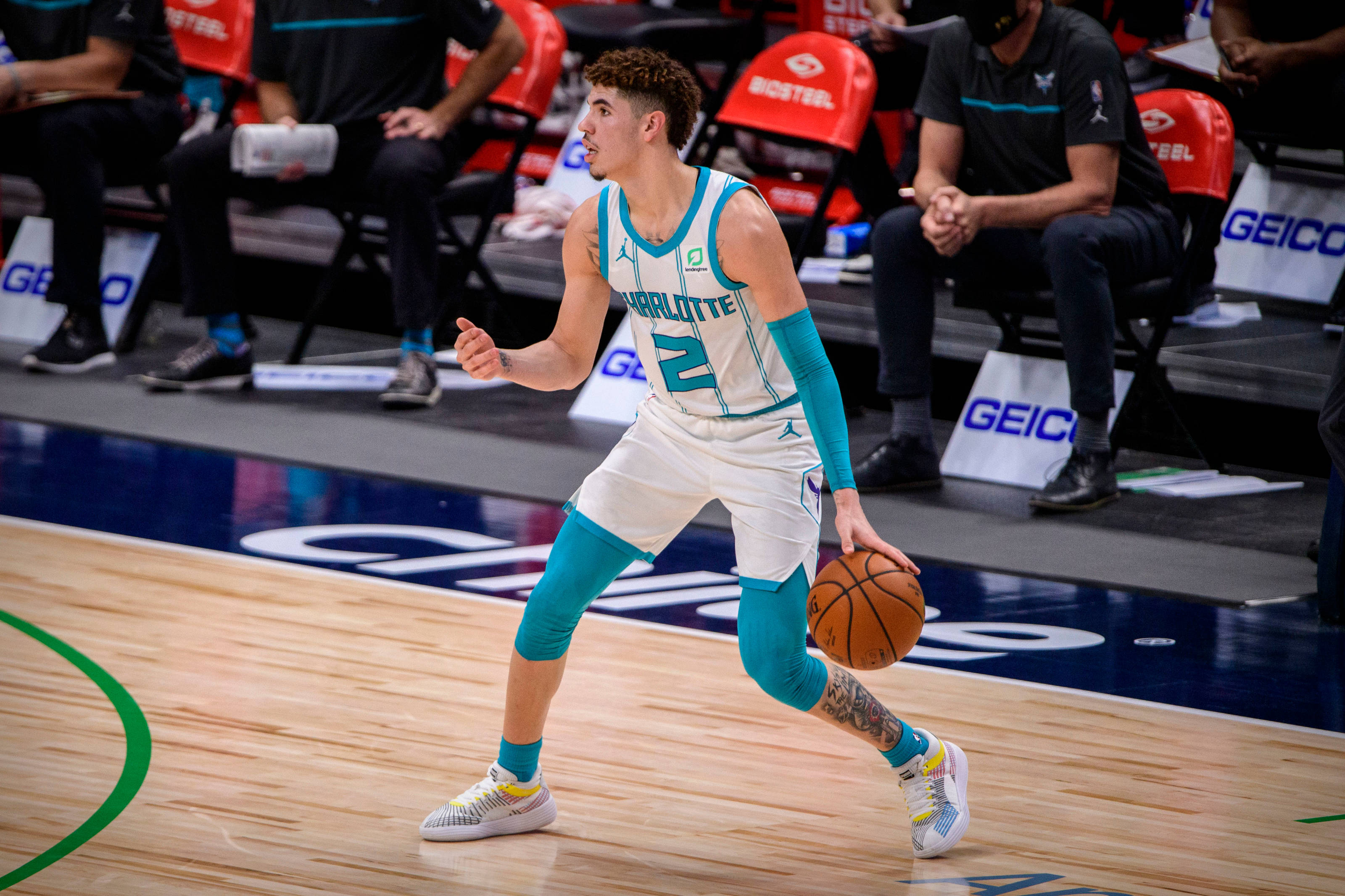 Lamelo ball court