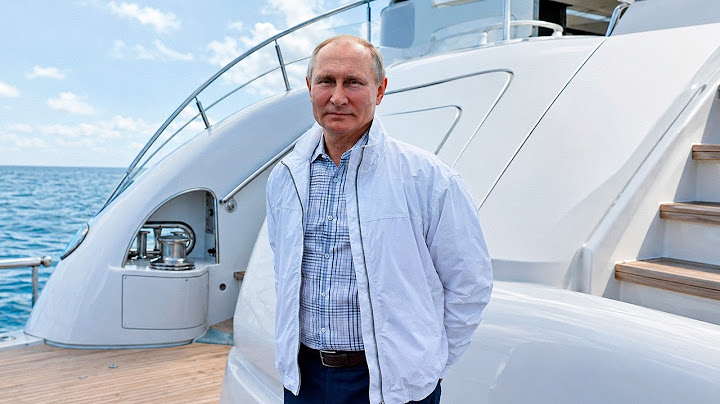 How rich is putin